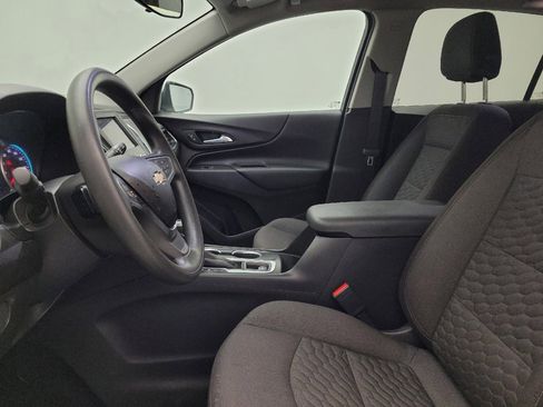 Used 2021 Chevrolet Equinox LT image 17