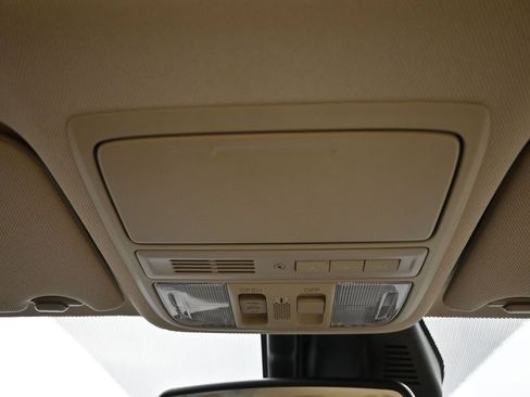 Certified 2017 Honda Accord Touring image 17