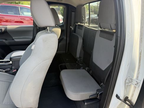 Used 2021 Toyota Tacoma SR w/ SR Convenience Package RWD image 30