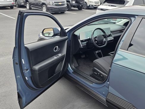 Used 2024 Hyundai Ioniq 5 SEL RWD image 42