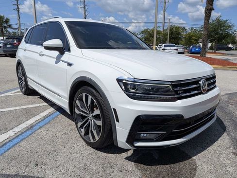 Used 2021 Volkswagen Tiguan SEL Premium R-Line AWD/4WD image 8