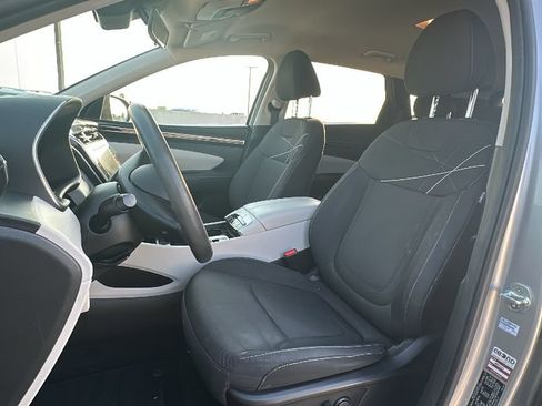 Used 2022 Hyundai Tucson SEL FWD image 4