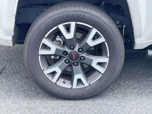 Used 2025 Toyota 4Runner TRD Sport RWD image 13