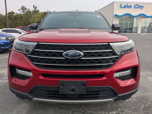 Used 2020 Ford Explorer XLT w/ Equipment Group 202A image 8