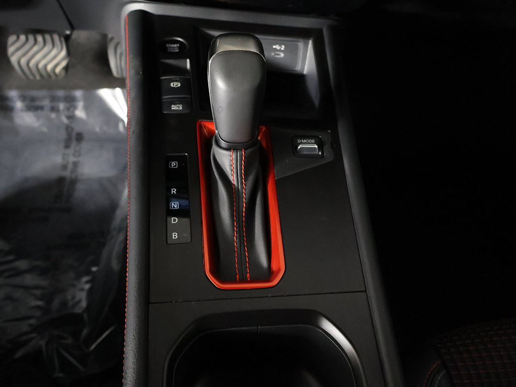 Used 2025 Nissan Kicks SR FWD image 44