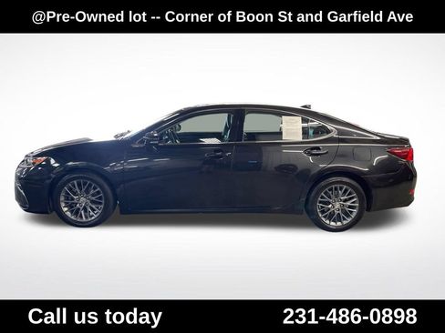 Used 2018 Lexus ES 350 w/ Premier Package FWD image 2