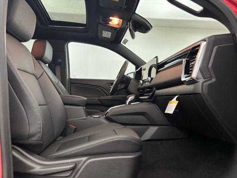 New 2026 GMC Canyon Elevation w/ Convenience Package image 30