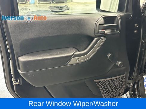 Used 2017 Jeep Wrangler Unlimited Sport w/ Connectivity Group image 14