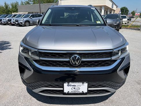Used 2023 Volkswagen Taos SEL AWD/4WD image 5