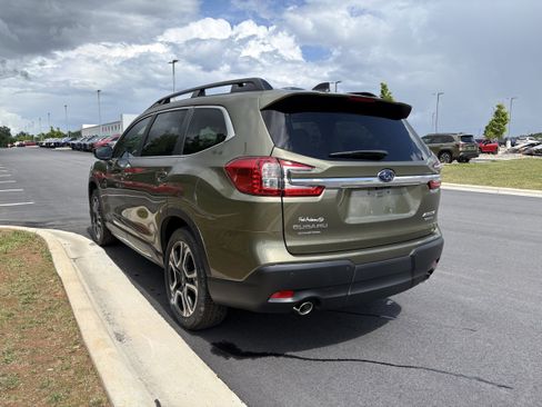 New 2026 Subaru Ascent Limited AWD/4WD image 6