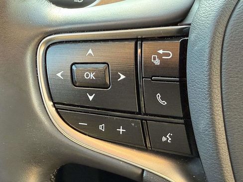 Used 2024 Lexus ES 300h Ultra Luxury image 23