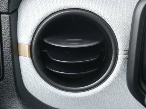 Used 2024 Jeep Wrangler Willys image 30