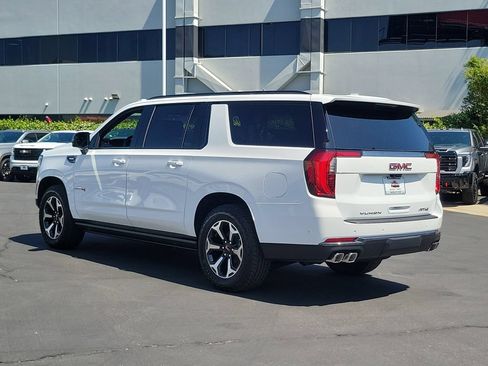 New 2026 GMC Yukon XL AT4 w/ AT4 Premium Plus Package AWD/4WD image 3