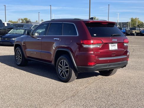Used 2022 Jeep Grand Cherokee Limited image 4