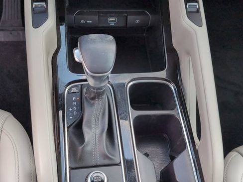 Used 2020 Kia Telluride S FWD image 20