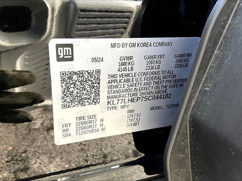 Used 2025 Chevrolet Trax LT w/ Driver Confidence Package image 11