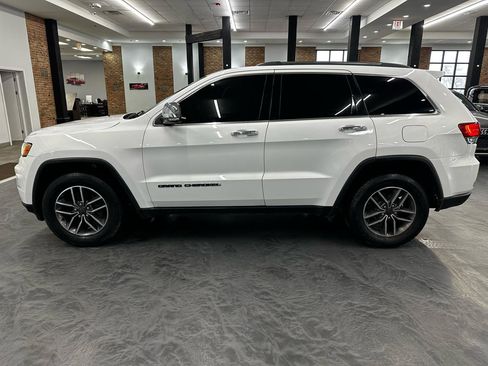 Used 2020 Jeep Grand Cherokee Limited w/ Luxury Group II image 8