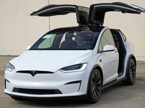 Used 2023 Tesla Model X AWD/4WD image 51