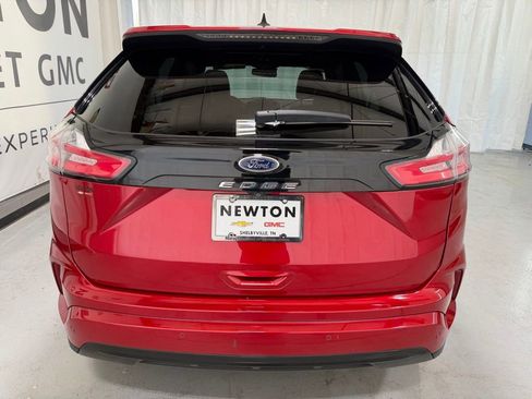 Used 2022 Ford Edge SEL AWD/4WD image 36