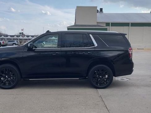 Used 2023 Chevrolet Tahoe LT w/ Luxury Package image 5