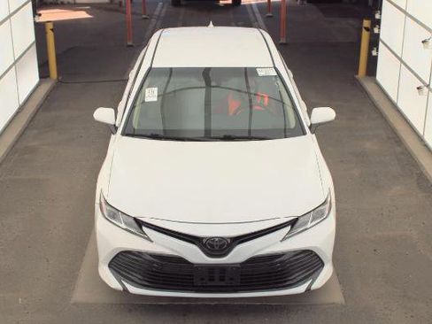Used 2020 Toyota Camry LE FWD image 2