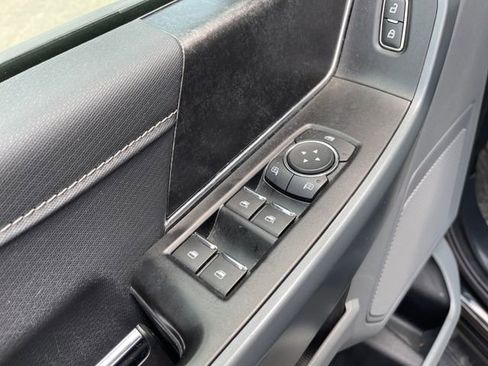 Used 2022 Ford F150 XLT w/ Equipment Group 302A High AWD/4WD image 11