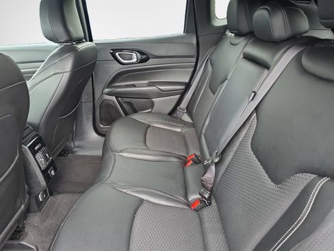 Used 2024 Jeep Compass Latitude w/ Altitude Special Edition AWD/4WD image 22