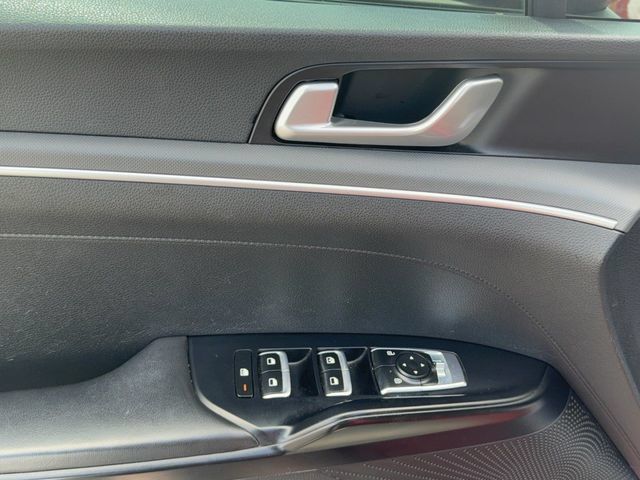 Used 2021 Kia K5 LXS FWD image 14