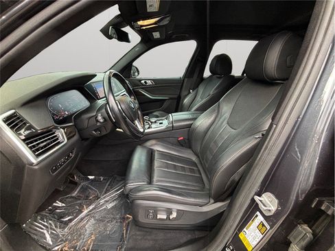 Used 2019 BMW X5 xDrive40i w/ Convenience Package image 2