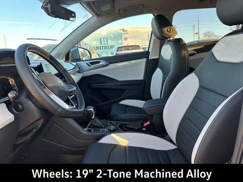 New 2026 Volkswagen Taos SEL AWD/4WD image 15