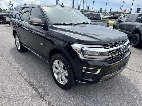 Used 2022 Ford Expedition King Ranch AWD/4WD image 3