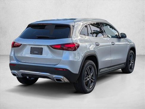 Certified 2026 Mercedes-Benz GLA 250 image 2