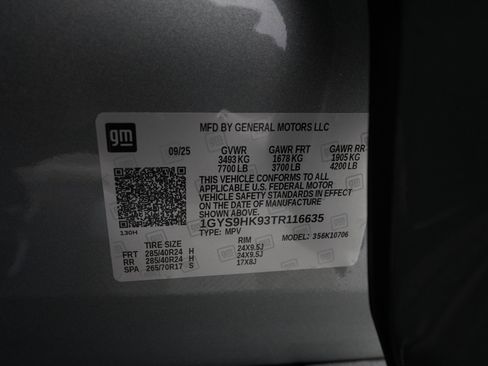 Used 2026 Cadillac Escalade V w/ LPO, ONYX Package image 44