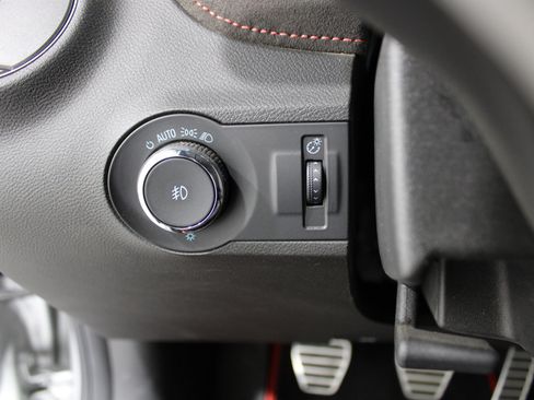 Used 2014 Chevrolet Camaro ZL1 image 8