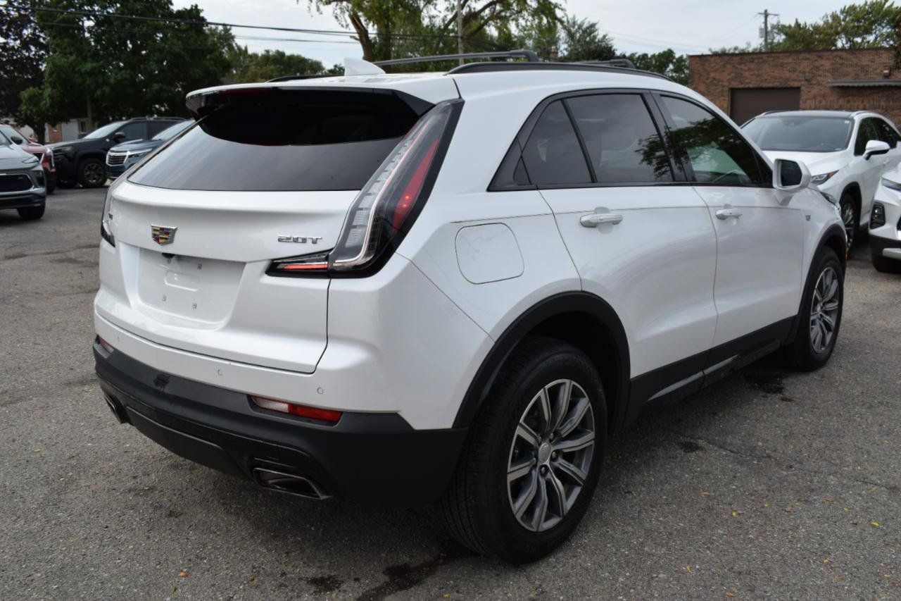Used 2019 Cadillac XT4 Sport w/ Driver Awareness Package FWD image 6