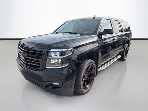 Used 2019 Chevrolet Suburban LT AWD/4WD image 5