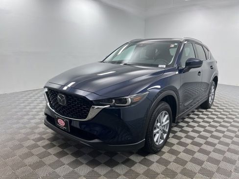 Used 2023 MAZDA CX-5 AWD 2.5 S w/ Preferred Package image 2