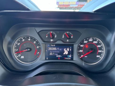 Used 2021 Chevrolet Camaro LT w/ RS Package image 33