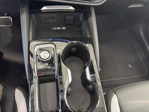 Used 2025 Buick Envision Sport Touring image 18