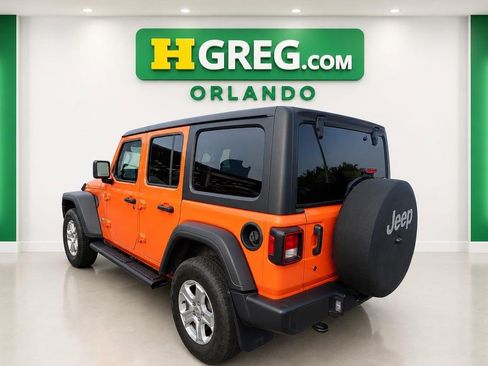 Used 2019 Jeep Wrangler Unlimited Sport S AWD/4WD image 2