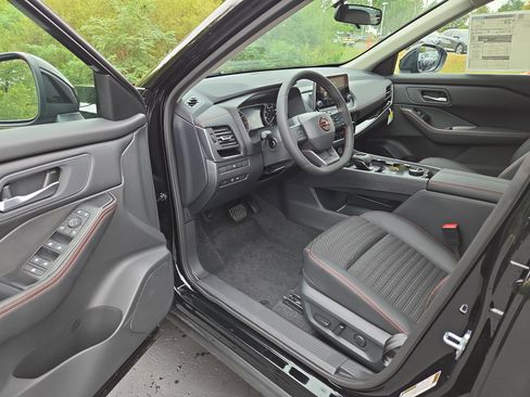 New 2026 Nissan Rogue Rock Creek image 10