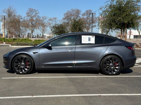 Used 2023 Tesla Model 3 Performance image 8