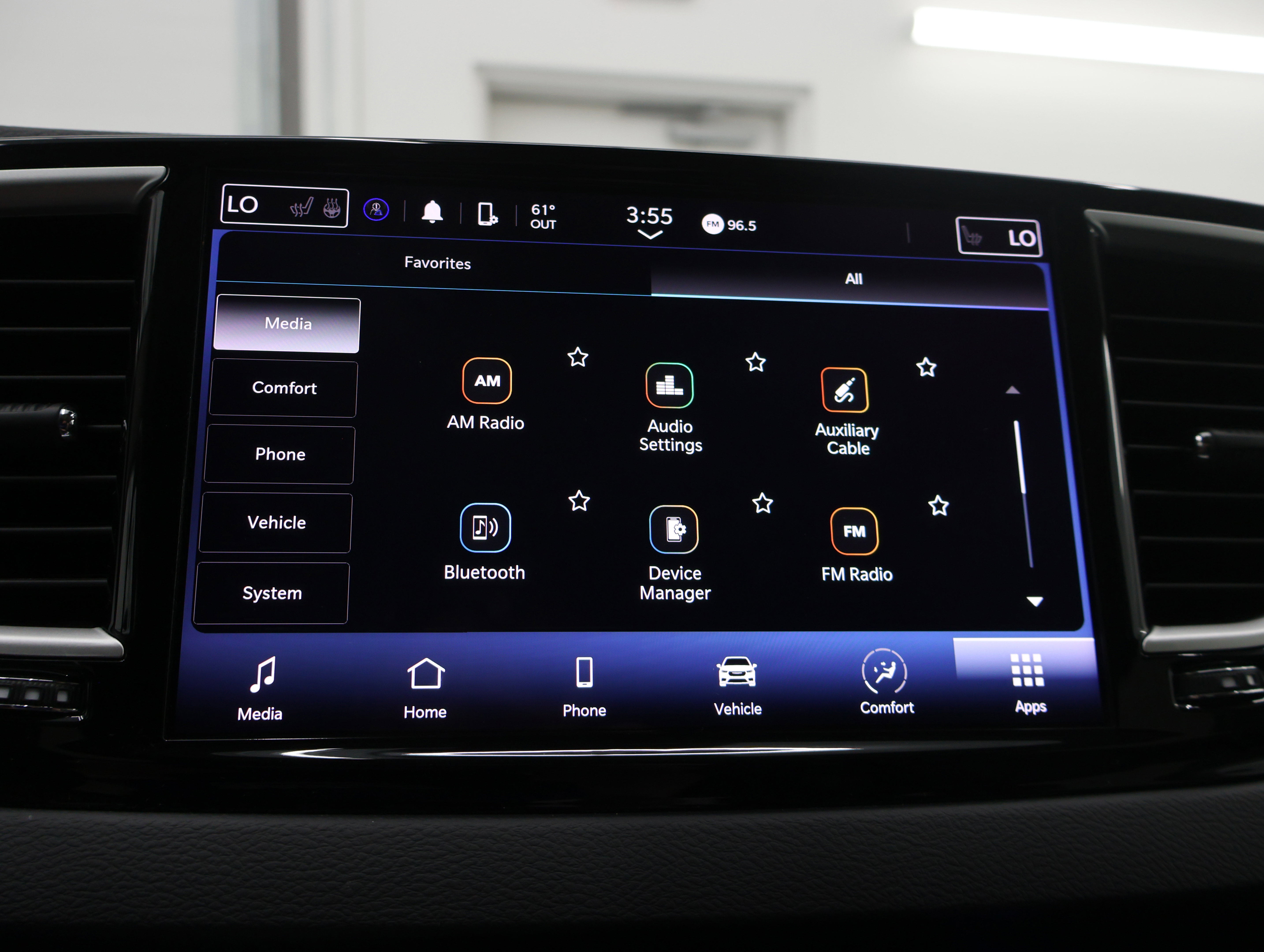 Used 2024 Chrysler Pacifica Touring-L FWD image 49