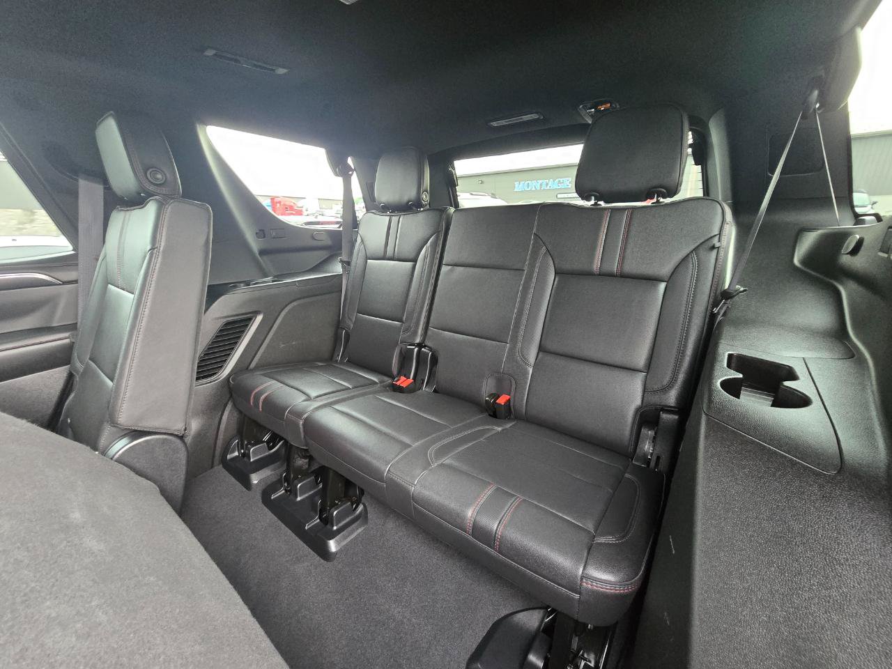 Used 2023 Chevrolet Tahoe RST AWD/4WD image 15