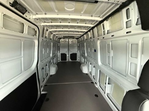 New 2026 Mercedes-Benz Sprinter 2500 image 20