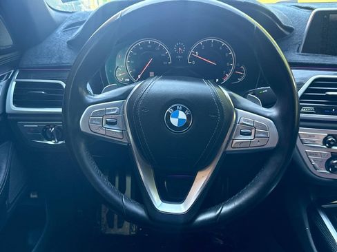 Used 2019 BMW 740i xDrive w/ Executive Package AWD/4WD image 16