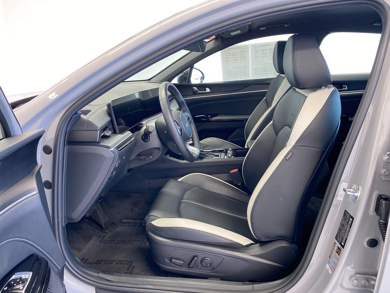 Certified 2026 Kia K5 GT-Line FWD image 16