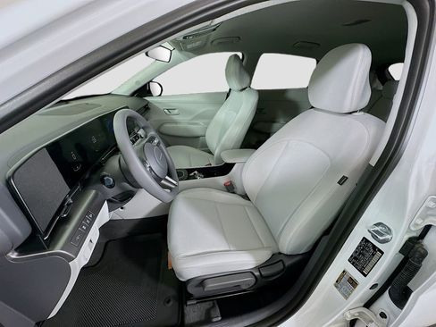 New 2026 Hyundai Kona SE image 15