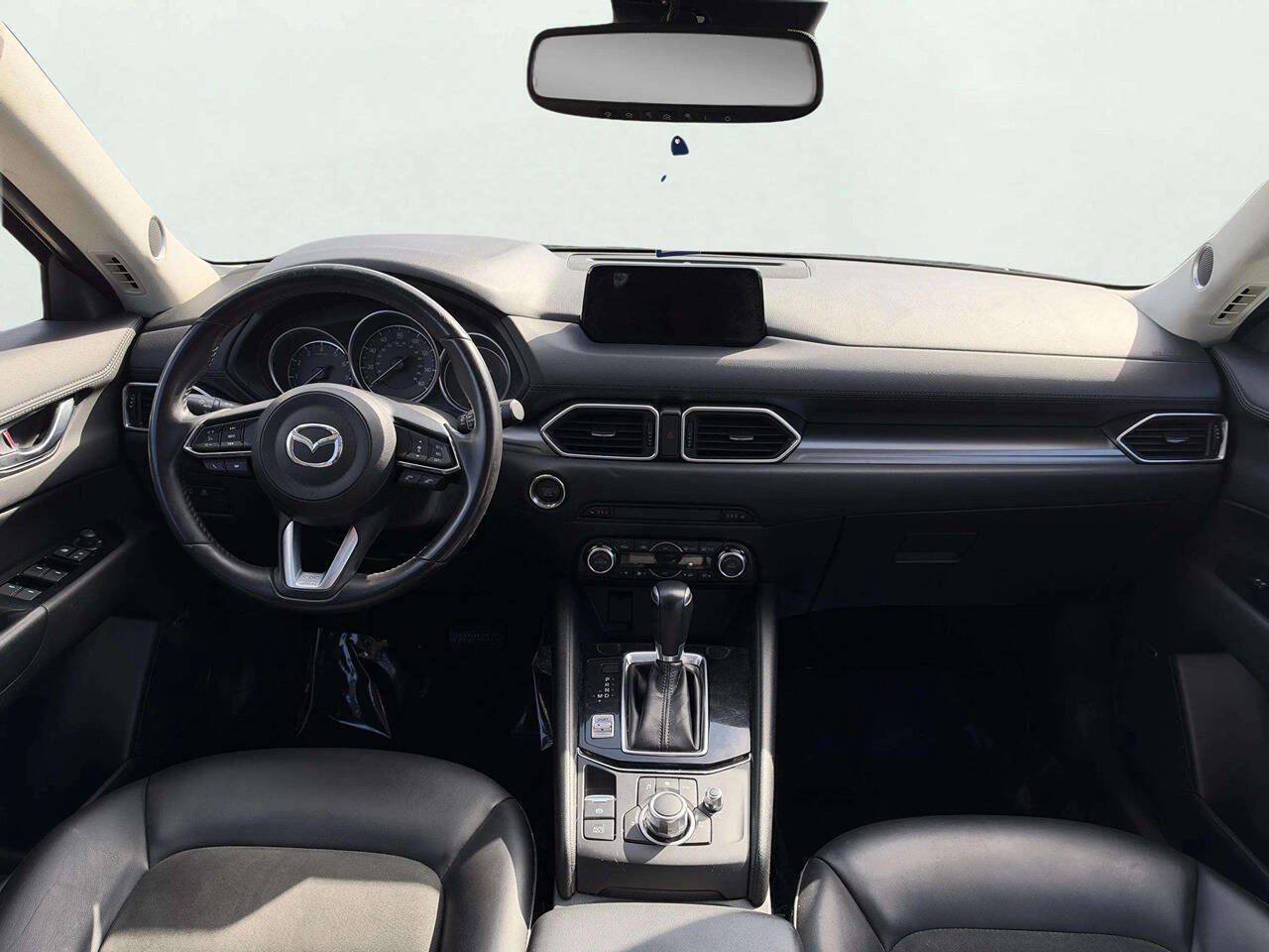 Used 2018 MAZDA CX-5 Touring w/ Preferred Equipment Package AWD/4WD image 14
