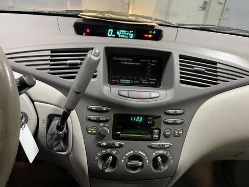 Used 2002 Toyota Prius image 32